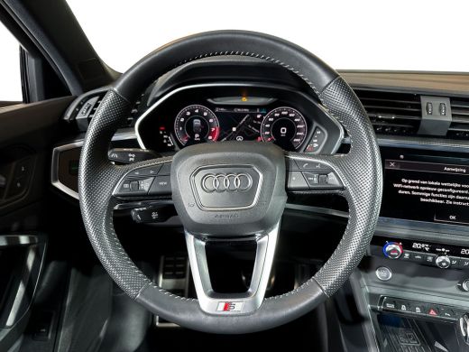 Audi Q3 Sportback 45 230pk TFSI quattro Pro Line S / Side assist & lane assist / Parkeerhulp plus / MMI navigatie plus ActivLease financial lease
