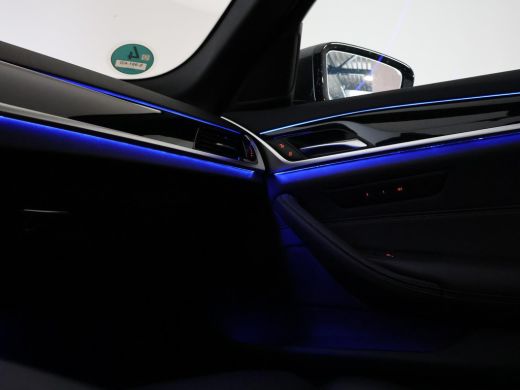 BMW 5 Serie 540i M-SPORT 3.0I 333 PK SEDAN + NAPPA LEDER / LASER LED / HEAD-UP / SCHUIFDAK ActivLease financial lease