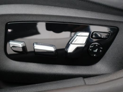 BMW 5 Serie 540i M-SPORT 3.0I 333 PK SEDAN + NAPPA LEDER / LASER LED / HEAD-UP / SCHUIFDAK ActivLease financial lease