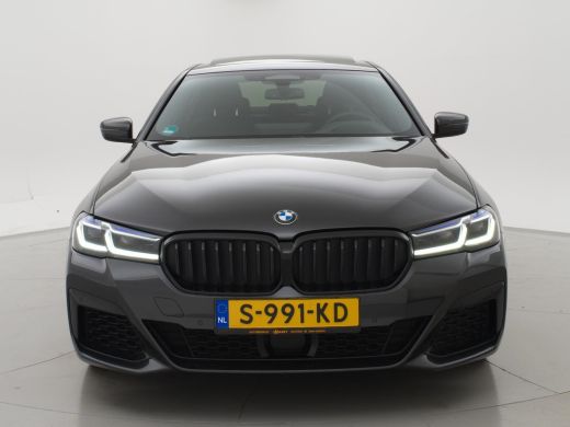 BMW 5 Serie 540i M-SPORT 3.0I 333 PK SEDAN + NAPPA LEDER / LASER LED / HEAD-UP / SCHUIFDAK ActivLease financial lease