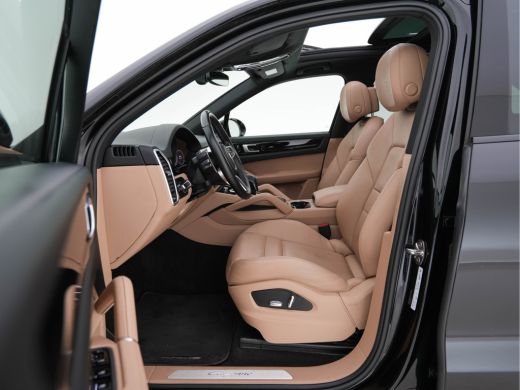 Porsche Cayenne 3.0 E-Hybrid Sport-Chrono-Pack (INCL-BTW) *PANO | NAPPA-LEATHER | FULL-LED | BOSE-SURROUND | MEMO... ActivLease financial lease