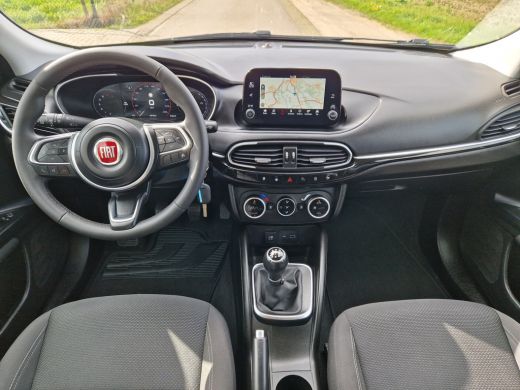 Fiat Tipo 1.0 Life - 100 Pk - Euro 6 - Navi - ParkeerCamera - AppleCarplay AndroidAuto ActivLease financial lease