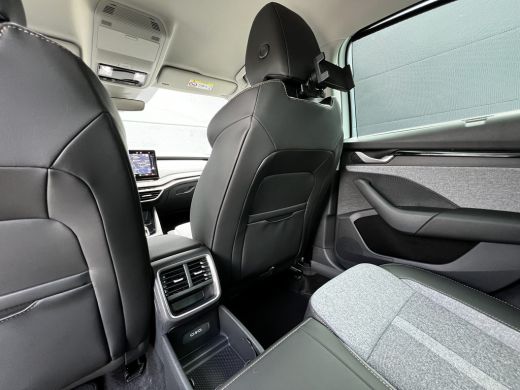 Skoda Octavia Hatchback ŠKODA | Chromen grille | Climatronic, elektronische airconditioning met twee zones | Cr... ActivLease financial lease