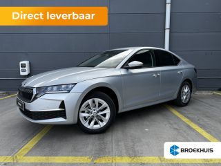 Skoda Octavia Hatchback ŠKODA | Chromen grille | Climatronic, elektronische airconditioning met twee zones | Cr...