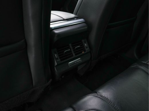 Land Rover Range Rover Evoque 2.0 P200 AWD R-Dynamic Hello Edition (INCL-BTW) *PANO | DIGI-COCKPIT | FULL-LED | WINDSOR-LEATHER... ActivLease financial lease