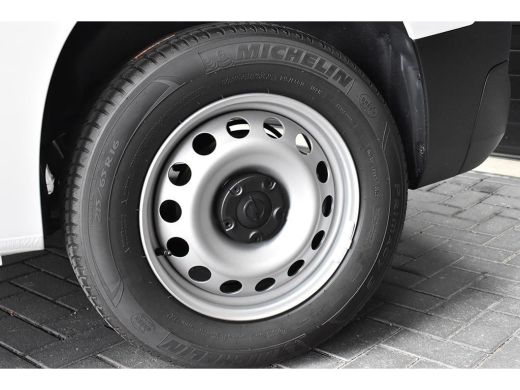 Opel Combo-e L1H1 Standaard 50 kWh ZEER COMPLEET / Operationele lease vanaf € 469,-- ActivLease financial lease