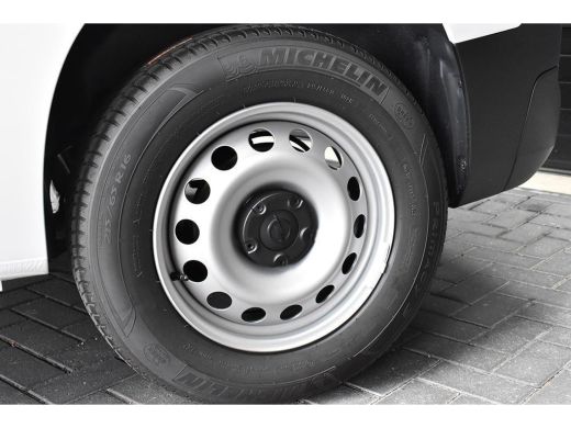 Opel Combo-e L1H1 Standaard 50 kWh Operationele lease vanaf € 469,-- ActivLease financial lease