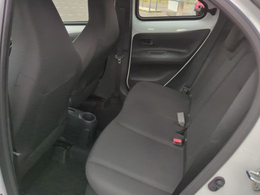 Toyota Aygo X 1.0 VVT-i MT Play | NIEUWE AUTO | Android Auto | Apple Carplay ActivLease financial lease