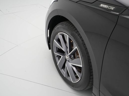 Skoda Enyaq iV 60 180pk Sportline Panorama 360 Camera Head up all season banden warmtepomp demo joris ActivLease financial lease