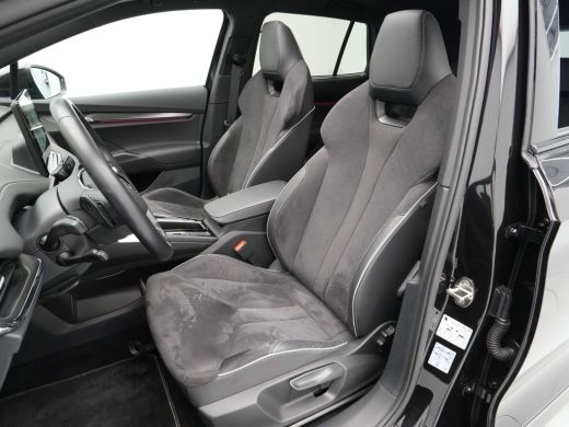 Skoda Enyaq iV 60 180pk Sportline Panorama 360 Camera Head up all season banden warmtepomp demo joris ActivLease financial lease