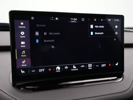 Skoda Enyaq iV 60 180pk Sportline Panorama 360 Camera Head up all season banden warmtepomp demo joris ActivLease financial lease