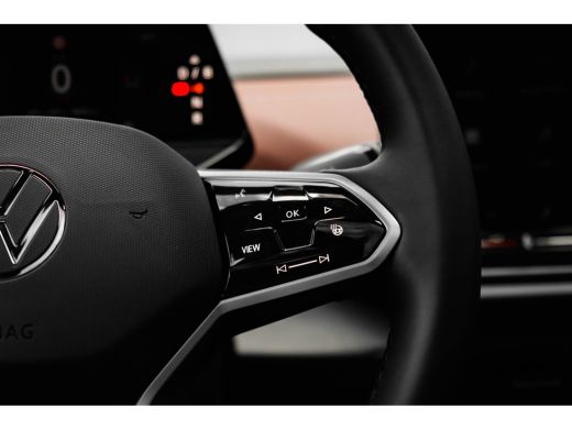 Volkswagen ID.5 Pro Business | Inclusief € 2000,- inruilvoordeel Inclusief € 2000,- inruilvoordeel  | Trekhaak | ... ActivLease financial lease