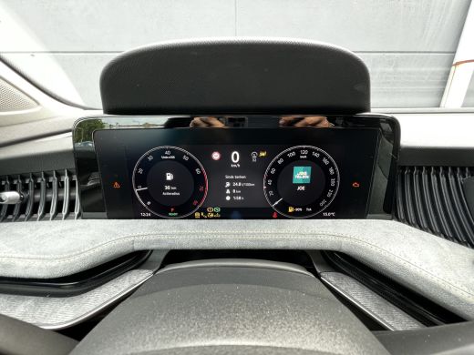 Skoda Superb ŠKODA | Achteruitrijcamera | Climatronic, elektronische airconditioning met 3 klimaatzones | LED ... ActivLease financial lease