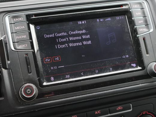 Volkswagen Transporter 2.0 TDI 150 PK DSG AUT. EURO 6 + APPLE CARPLAY / DAB+ / NAVIGATIE / CRUISE CONTROL ActivLease financial lease