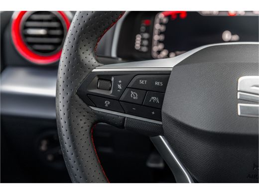 Seat Ibiza 1.0 EcoTSI FR Business Connect | Adapt. Cruise | Camera | Alcantara Stoelen ActivLease financial lease