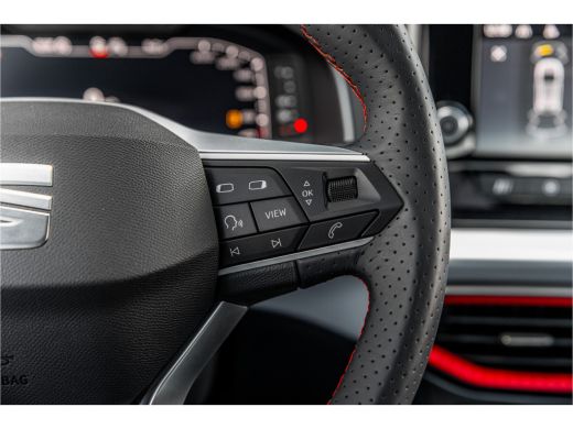 Seat Ibiza 1.0 EcoTSI FR Business Connect | Adapt. Cruise | Camera | Alcantara Stoelen ActivLease financial lease