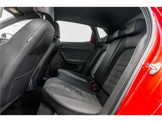Seat Ibiza 1.0 EcoTSI FR Business Connect | Adapt. Cruise | Camera | Alcantara Stoelen ActivLease financial lease
