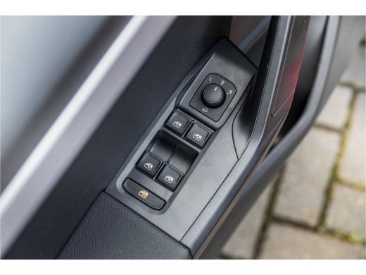 Seat Ibiza 1.0 EcoTSI FR Business Connect | Adapt. Cruise | Camera | Alcantara Stoelen ActivLease financial lease
