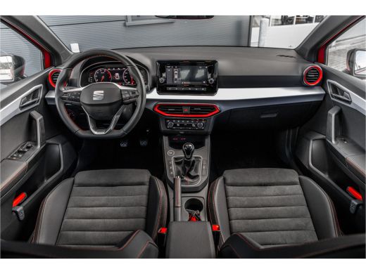 Seat Ibiza 1.0 EcoTSI FR Business Connect | Adapt. Cruise | Camera | Alcantara Stoelen ActivLease financial lease