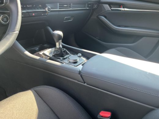 Mazda 3 2.0 e-SkyActiv-G M Hybrid 150 Exclusive-line | Ap­ple Car­Play & An­droid Auto™ | Camera | Radar-... ActivLease financial lease