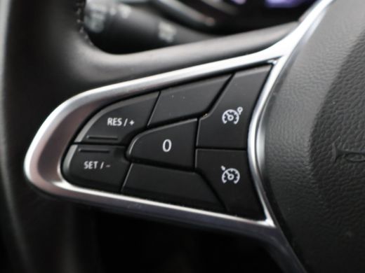 Renault Captur 1.0 TCe 100 PK INTENS + APPLE CARPLAY / SFEERVERLICHTING / TREKHAAK ActivLease financial lease