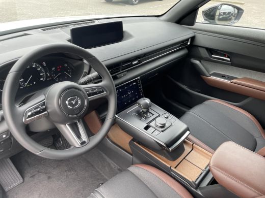 Mazda MX-30 e-SkyActiv R-EV 170 Advantage | Plug-in Hybrid | NIEUW | DIRECT LEVERBAAR | AUTOMAAT | ActivLease financial lease