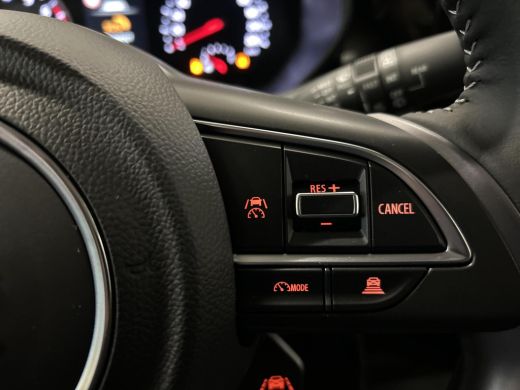 Suzuki Swift 1.2 Style Smart Hybrid ActivLease financial lease