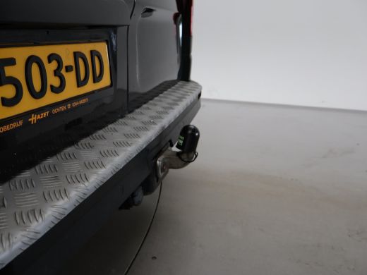 Renault Trafic 1.6 dCi L2H1 DUBBEL CABINE + NAVIGATIE / 17" LMV / TREKHAAK / AIRCO ActivLease financial lease