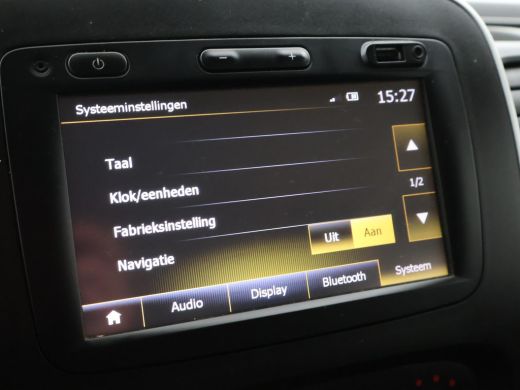 Renault Trafic 1.6 dCi L2H1 DUBBEL CABINE + NAVIGATIE / 17" LMV / TREKHAAK / AIRCO ActivLease financial lease