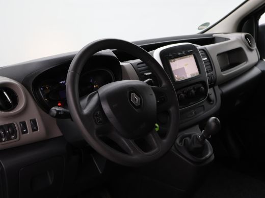 Renault Trafic 1.6 dCi L2H1 DUBBEL CABINE + NAVIGATIE / 17" LMV / TREKHAAK / AIRCO ActivLease financial lease
