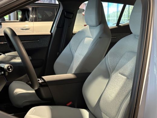 Volvo  EX30 Twin Motor Performance Ultra | 360° Camera | Harman Kardon | Panoramadak | Adaptieve Cruise Contr... ActivLease financial lease