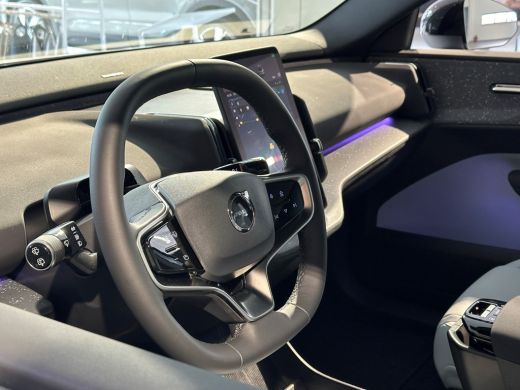 Volvo  EX30 Twin Motor Performance Ultra | 360° Camera | Harman Kardon | Panoramadak | Adaptieve Cruise Contr... ActivLease financial lease