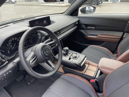 Mazda MX-30 e-SkyActiv R-EV 170 Advantage | Plug-in Hybrid | NIEUW | DIRECT LEVERBAAR | AUTOMAAT | ActivLease financial lease