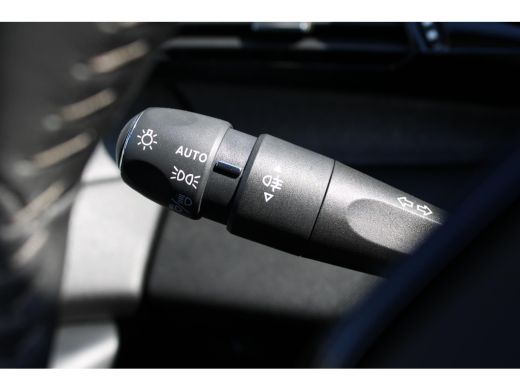 Peugeot 308 SW 1.2 PureTech Allure ActivLease financial lease