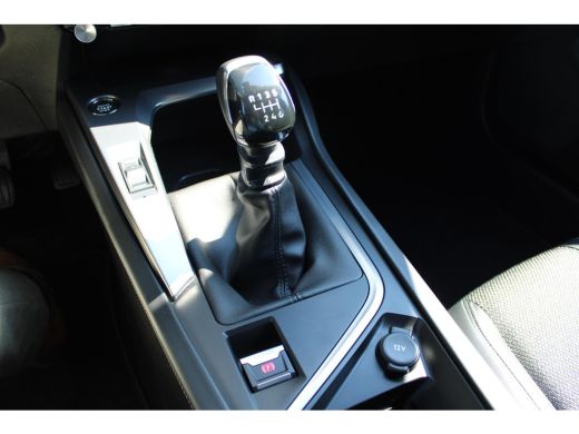 Peugeot 308 SW 1.2 PureTech Allure ActivLease financial lease