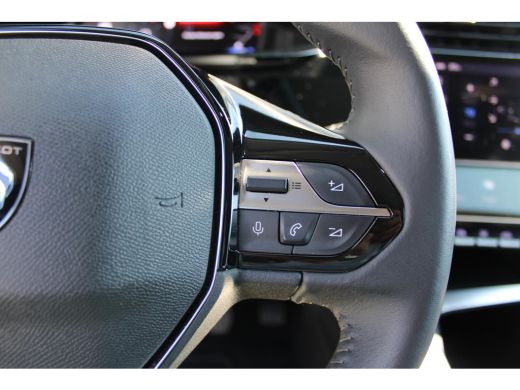 Peugeot 308 SW 1.2 PureTech Allure ActivLease financial lease