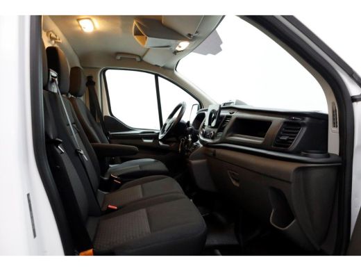 Ford Transit Custom 2.0 TDCI 130pk L2H1 Trend Camera/Carplay 06-2022 ActivLease financial lease