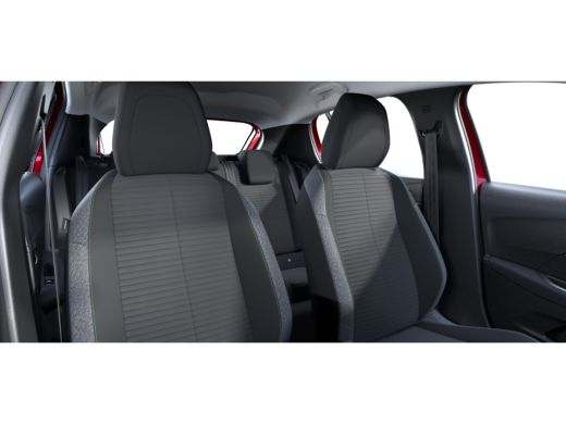 Peugeot 208 Peugeot Active | Dashboard en deurpanelen in kunststof met carboneffect | Elektrisch verstelbare ... ActivLease financial lease