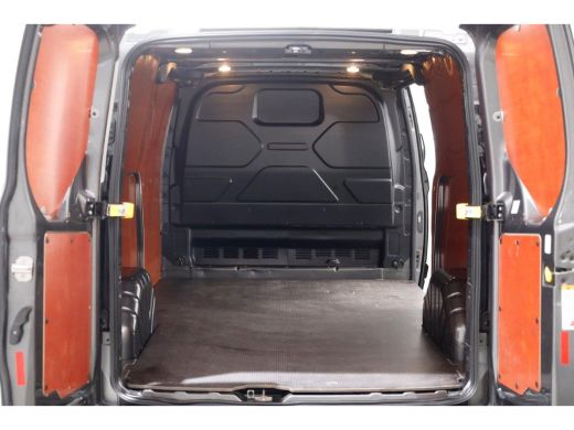 Ford Transit Custom 2.0 TDCI 130pk L2H1 Trend/LED/Carplay 11-2022 ActivLease financial lease