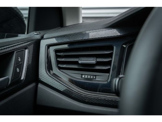 Volkswagen Polo Volkswagen Life Edition Inclusief € 2000,- inruilvoordeel + €1500,- korting Inclusief €2000,- inr... ActivLease financial lease