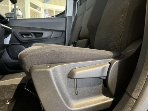 Toyota PROACE CITY Electric Challenger 50 kWh | Nieuw model | ActivLease financial lease