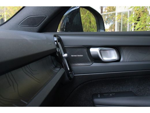 Volvo  C40 Single Motor Extended Range Ultimate 82 kWh | Tailored Wool | Adaptive Cruise | 360 Camera | Pano... ActivLease financial lease