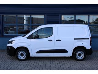 Peugeot Partner 1.5 100 PK | 3-ZITS | 2X SCHUIFDEUR | TREKHAAK Peugeot Partner 1.5 100 PK | 3-ZITS | 2X SCHUIFDEUR | TREKHAAK
