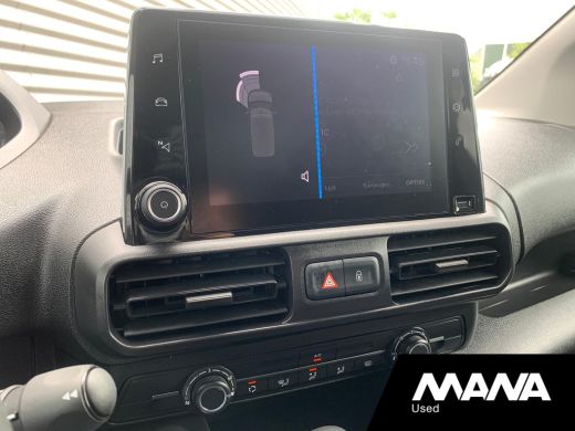 Peugeot Partner 1.5 BlueHDI Premium Airco Sensoren CruiseControl Bluetooth MirrorLink AndroidAuto USB 12V ActivLease financial lease