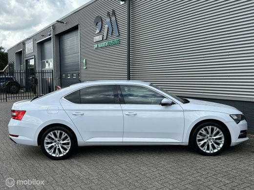 Skoda Superb 1.4 TSI iV Business Edition Plus BOMVOL ActivLease financial lease