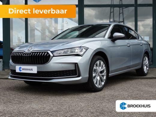 Skoda Superb ŠKODA First Edition | Achteruitrijcamera | Climatronic, elektronische airconditioning met 3 klima... Skoda Superb ŠKODA First Edition | Achteruitrijcamera | Climatronic, elektronische airconditioning met 3 klima...