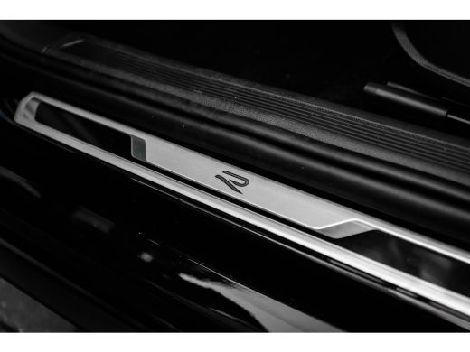 Volkswagen Polo R-Line Business Inclusief €2000,- inruilvoordeel | | 'App-Connect' draadloze smartphone integrati... ActivLease financial lease
