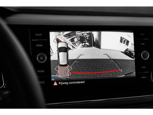 Volkswagen Polo R-Line Business Inclusief €2000,- inruilvoordeel | | 'App-Connect' draadloze smartphone integrati... ActivLease financial lease