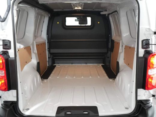 Fiat Scudo 1.5 Diesel 120 pk L2 | € 5.170,- Voorraad Voordeel Uit voorraad MET 0% financial lease ActivLease financial lease