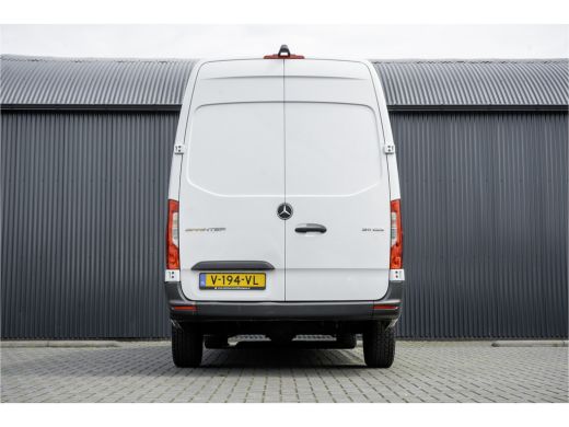 Mercedes Sprinter 311CDI L2H2 | Euro 6 | Volledig ingericht | Camera | Climate | Camera | Carplay ActivLease financial lease